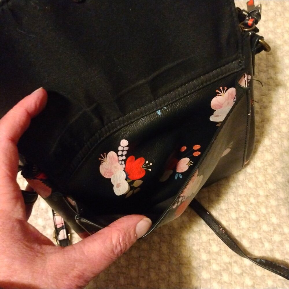 Black Floral Boho Crossbody Bag Purse 8x9 Cottagecore Coquette Festival Feminine - Picture 10 of 13